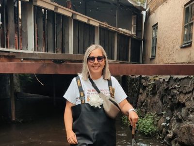 Līga Tontegode, Indriķa Zeberiņa Kuldīgas pamatskolas skolotāja iekāpusi Alekšupītē